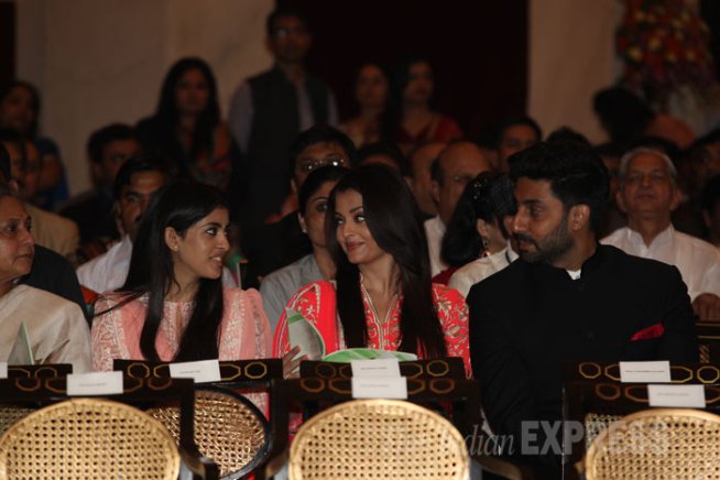 aishwarya-navya-abhishek1-jaya