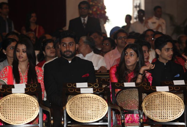 aishwarya-rai-swheta-abhishek-agastye