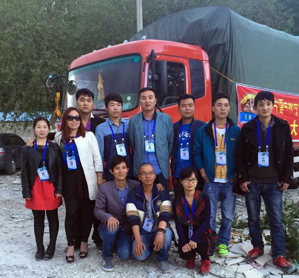 Chinese relief team to Nepal- thecinematimes.com